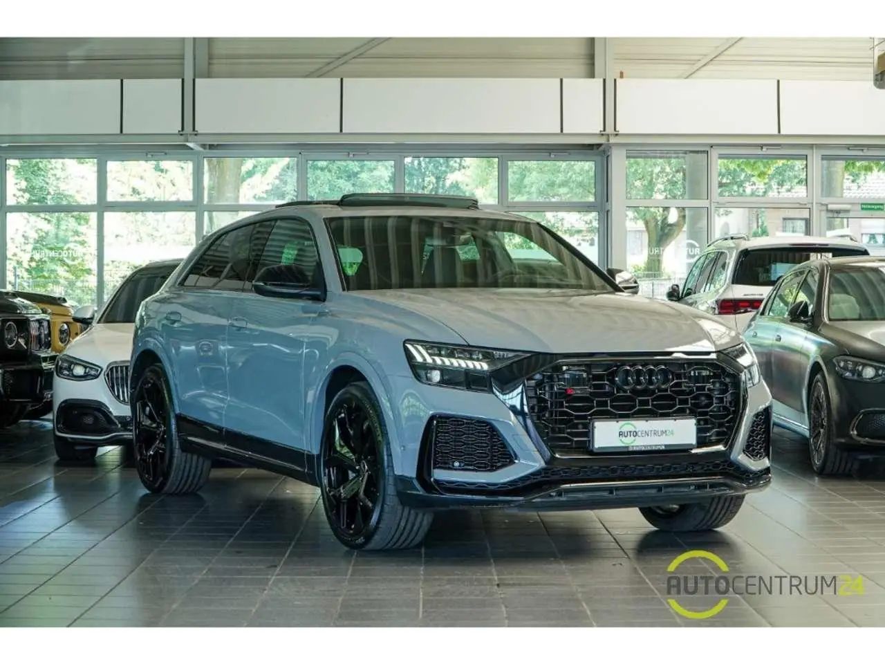 Photo 1 : Audi Rsq8 2024 Petrol