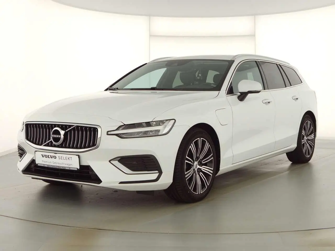 Photo 1 : Volvo V60 2021 Hybrid