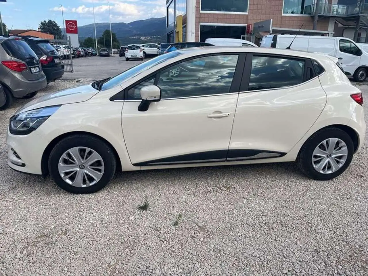 Photo 1 : Renault Clio 2017 Diesel