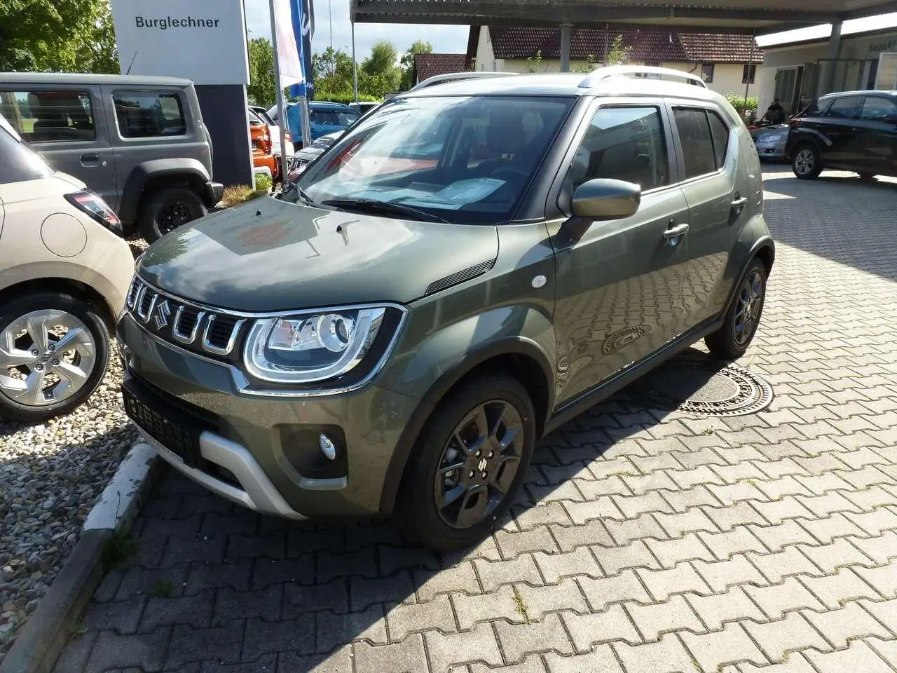 Photo 1 : Suzuki Ignis 2024 Petrol