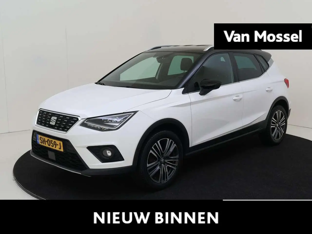 Photo 1 : Seat Arona 2018 Essence