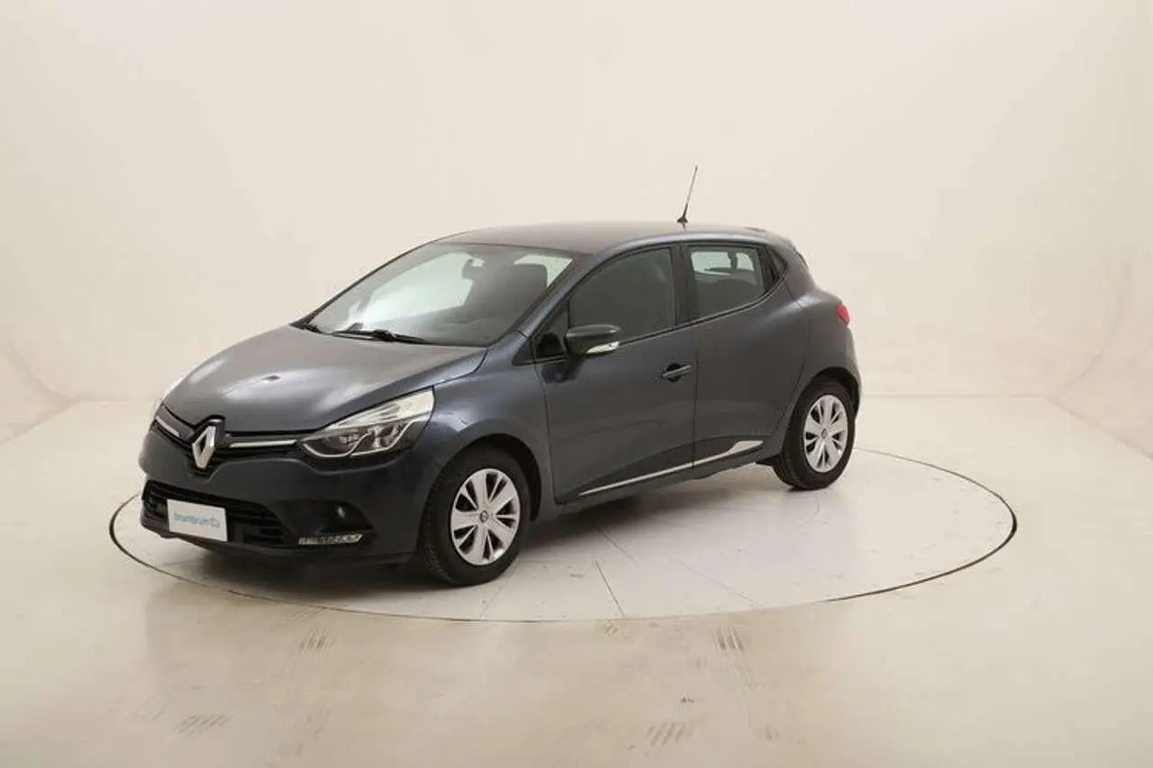 Photo 1 : Renault Clio 2019 Petrol