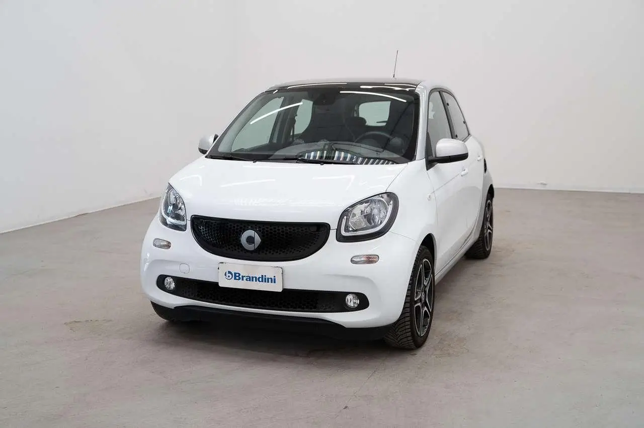 Photo 1 : Smart Forfour 2016 Essence