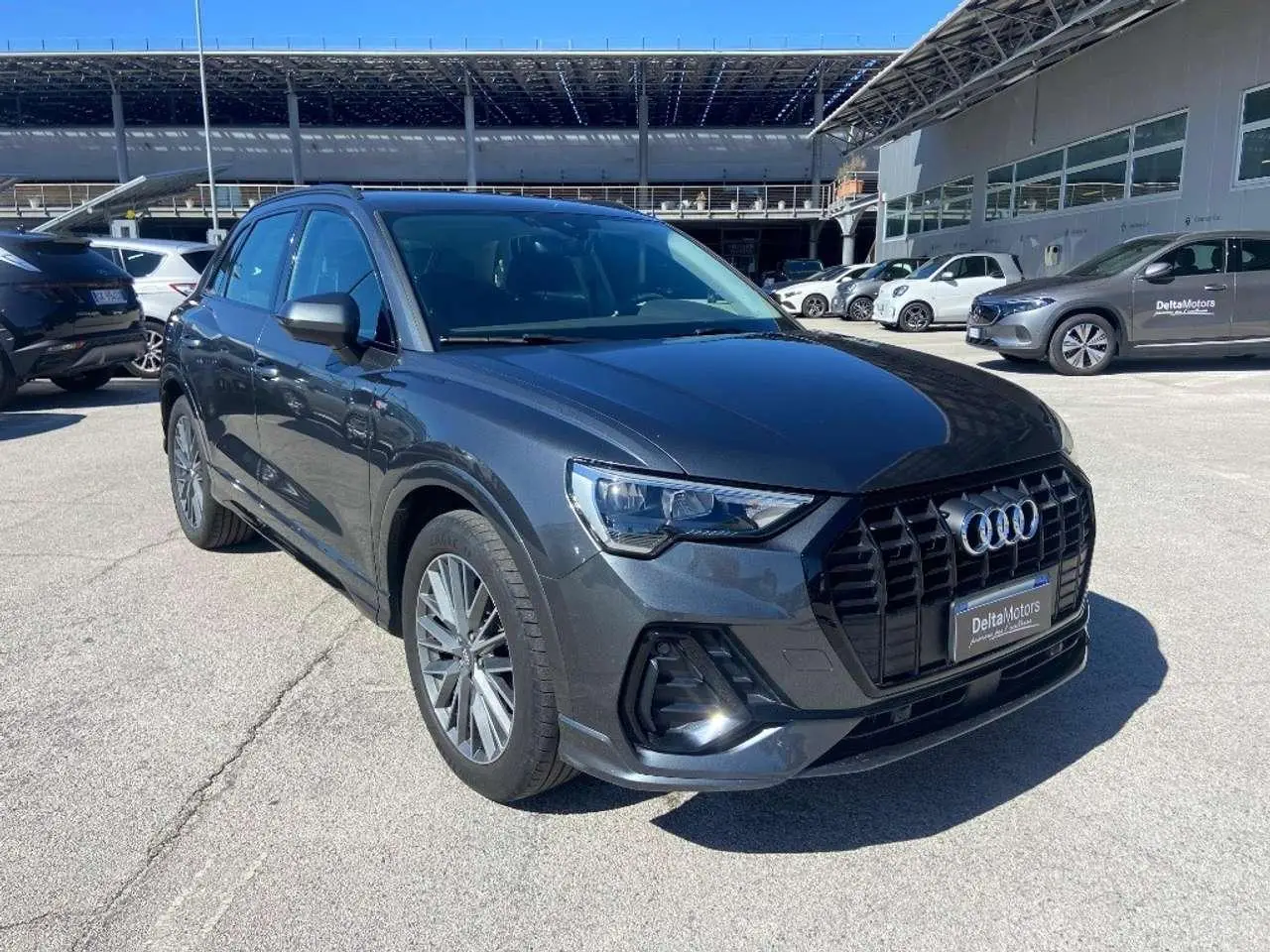 Photo 1 : Audi Q3 2019 Diesel