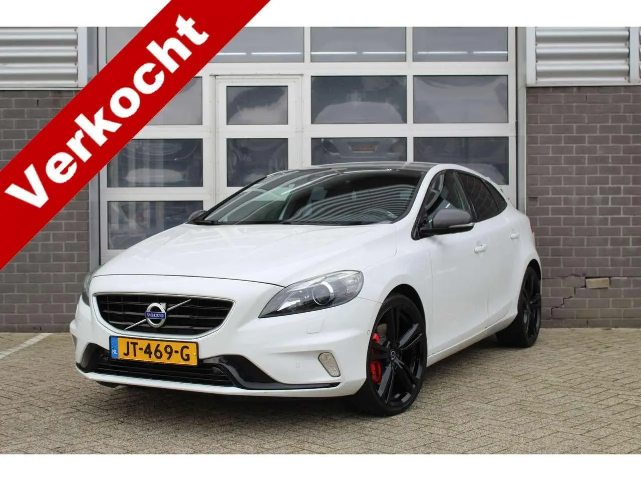 Photo 1 : Volvo V40 2016 Essence