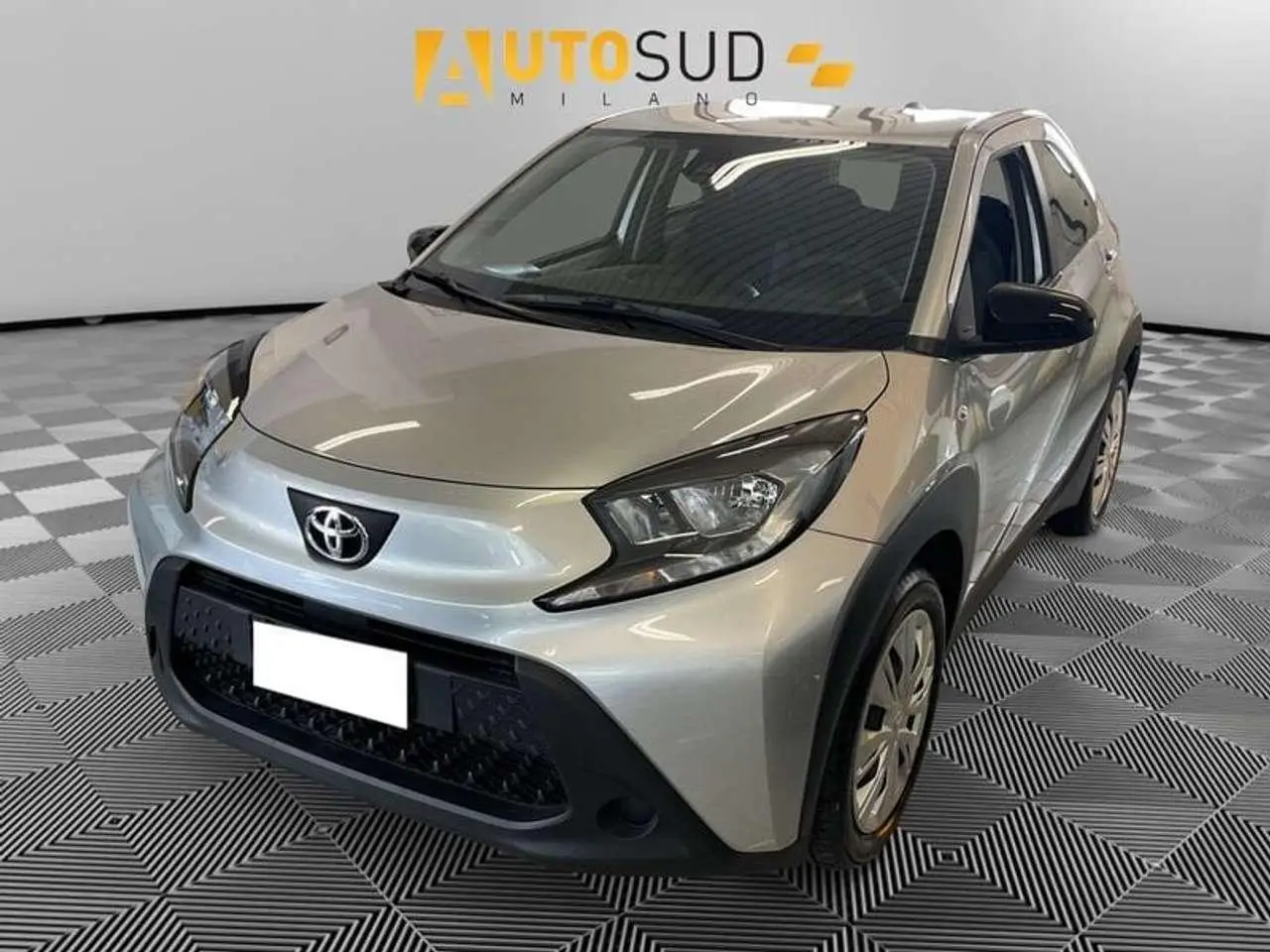 Photo 1 : Toyota Aygo X 2024 Essence