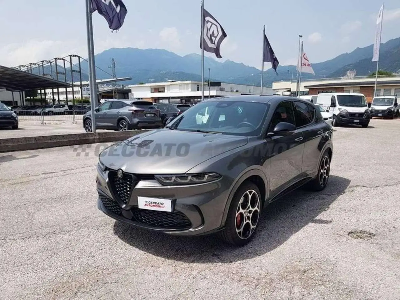 Photo 1 : Alfa Romeo Tonale 2023 Hybrid