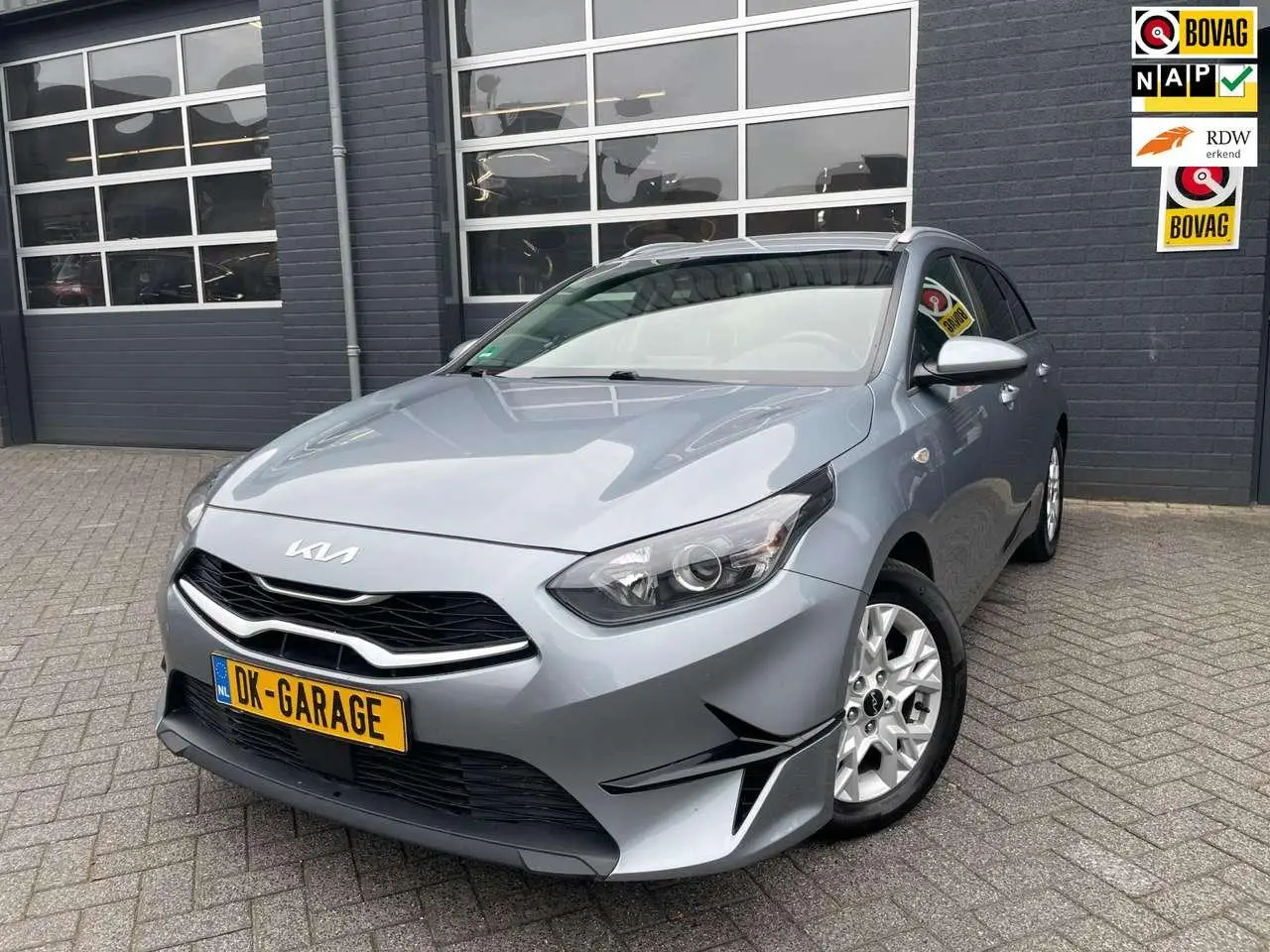 Photo 1 : Kia Ceed 2022 Petrol