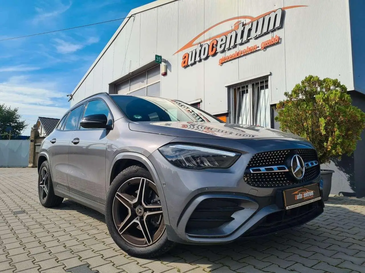 Photo 1 : Mercedes-benz Classe Gla 2024 Petrol