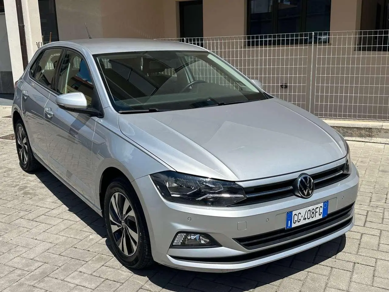 Photo 1 : Volkswagen Polo 2021 Autres