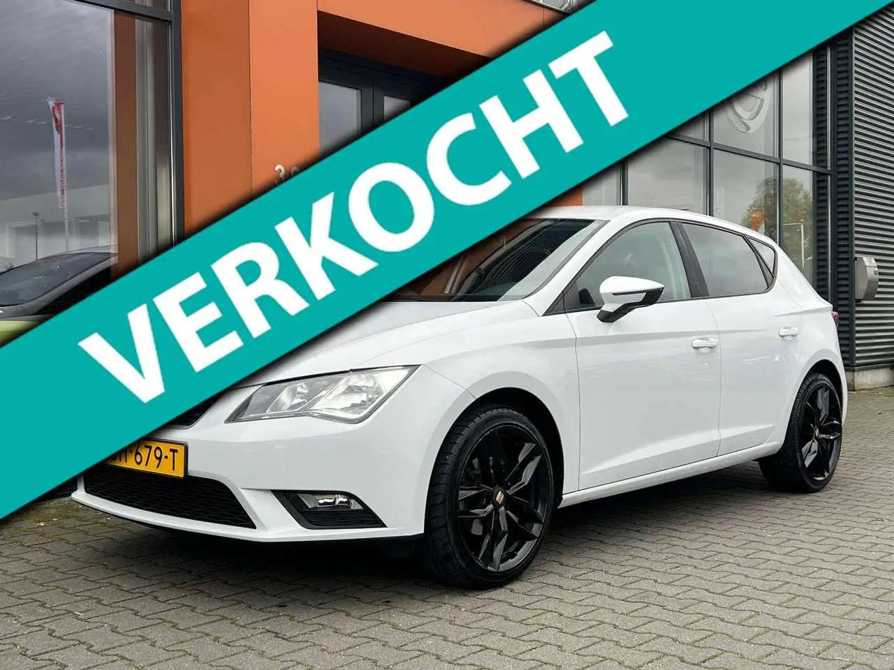 Photo 1 : Seat Leon 2015 Petrol