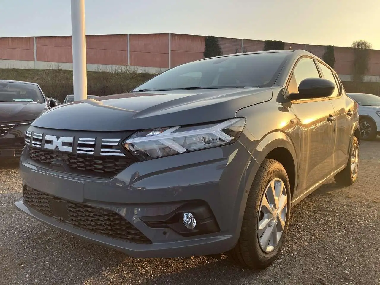 Photo 1 : Dacia Sandero 2023 Petrol