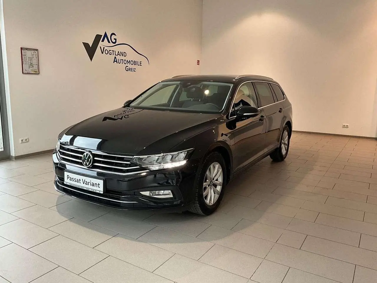 Photo 1 : Volkswagen Passat 2022 Essence