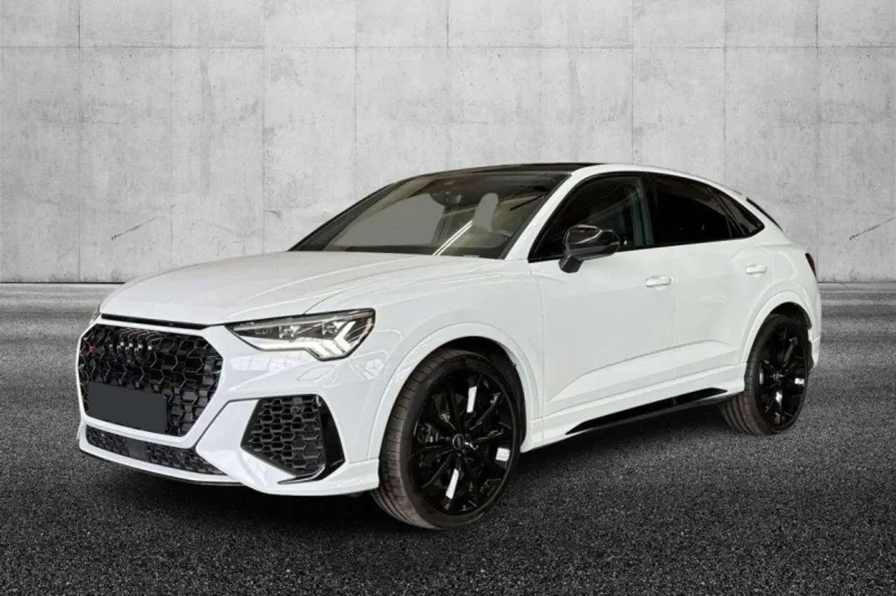 Photo 1 : Audi Rsq3 2021 Essence