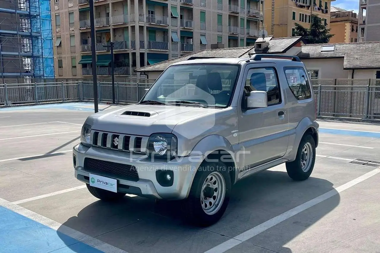 Photo 1 : Suzuki Jimny 2016 Petrol