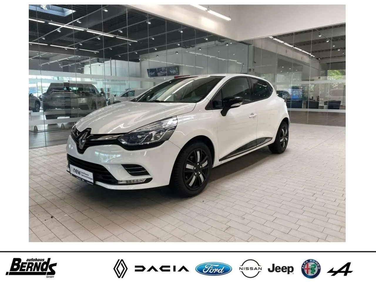 Photo 1 : Renault Clio 2020 Essence