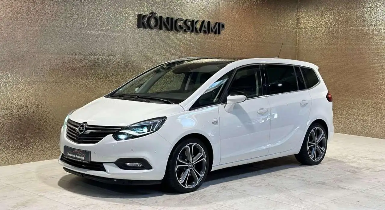 Photo 1 : Opel Zafira 2019 Diesel