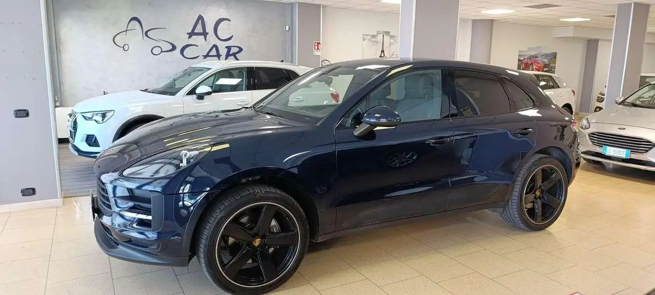 Photo 1 : Porsche Macan 2019 Petrol