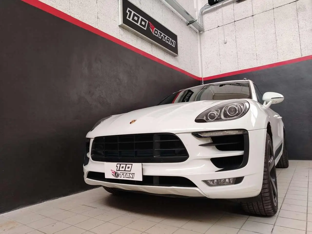 Photo 1 : Porsche Macan 2015 Petrol