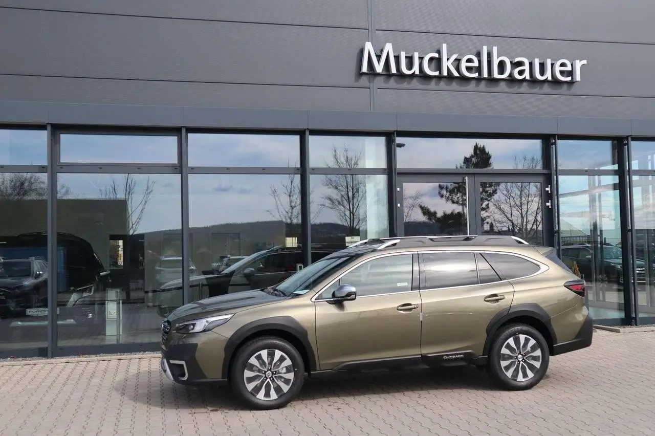 Photo 1 : Subaru Outback 2024 Essence