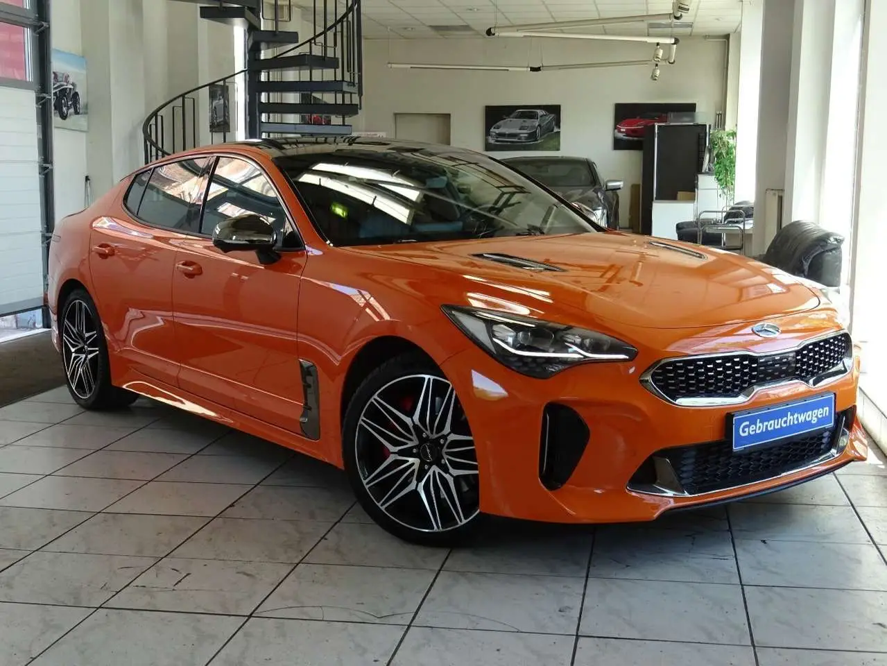 Photo 1 : Kia Stinger 2021 Petrol