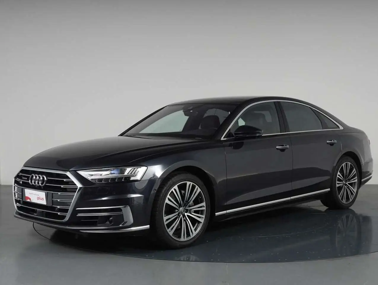 Photo 1 : Audi A8 2019 Hybride