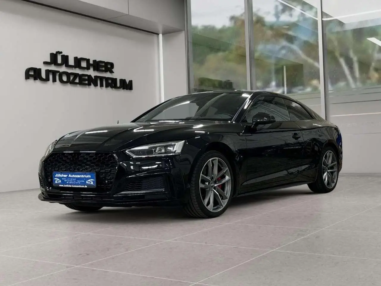 Photo 1 : Audi S5 2018 Petrol