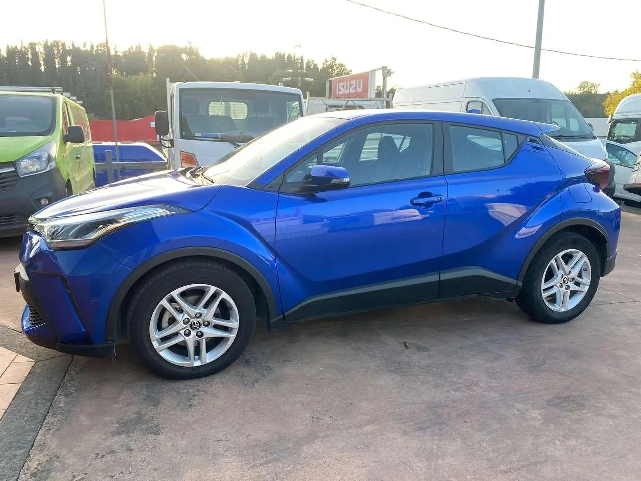 Photo 1 : Toyota C-hr 2022 Hybrid