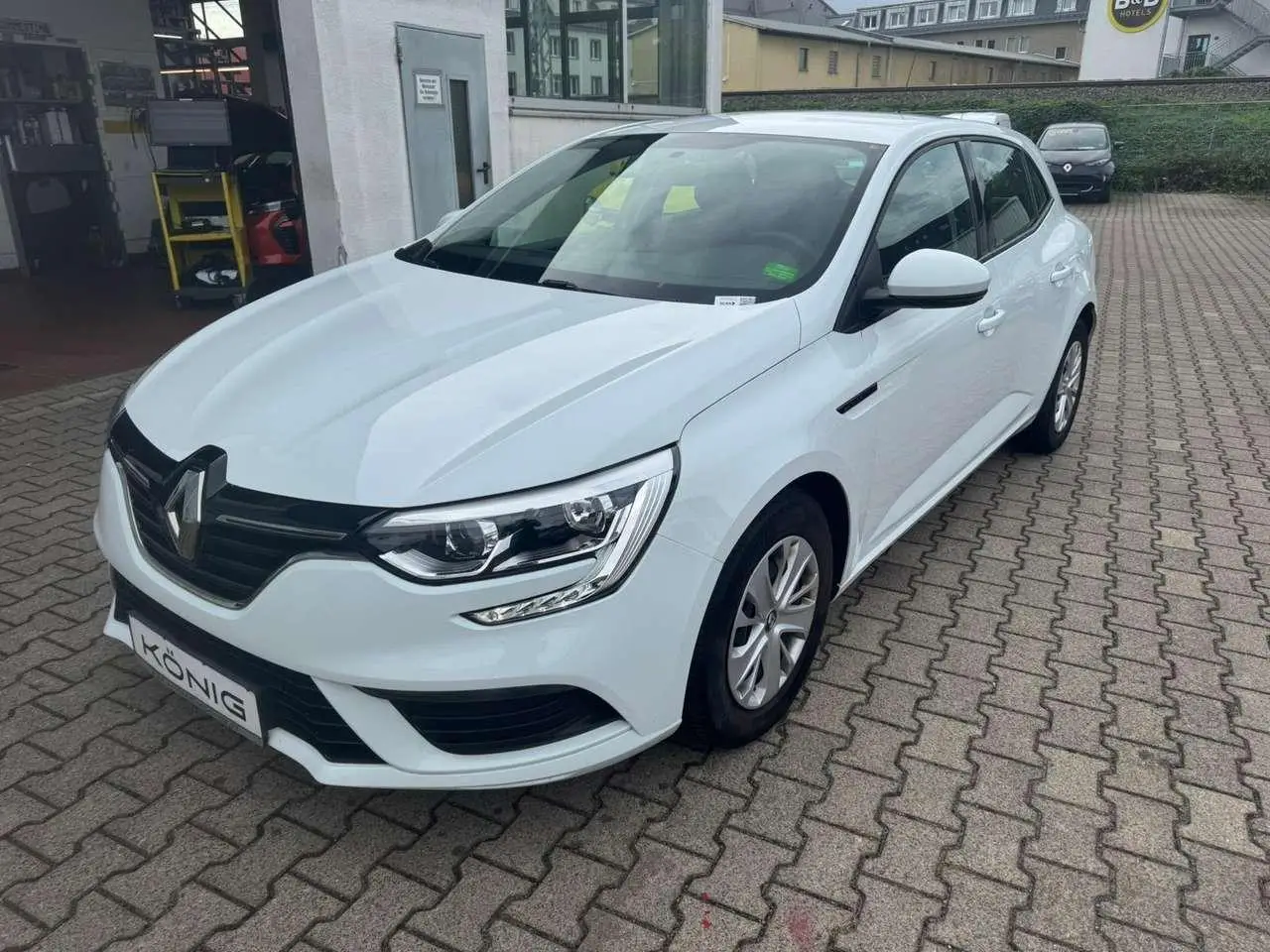 Photo 1 : Renault Megane 2019 Petrol