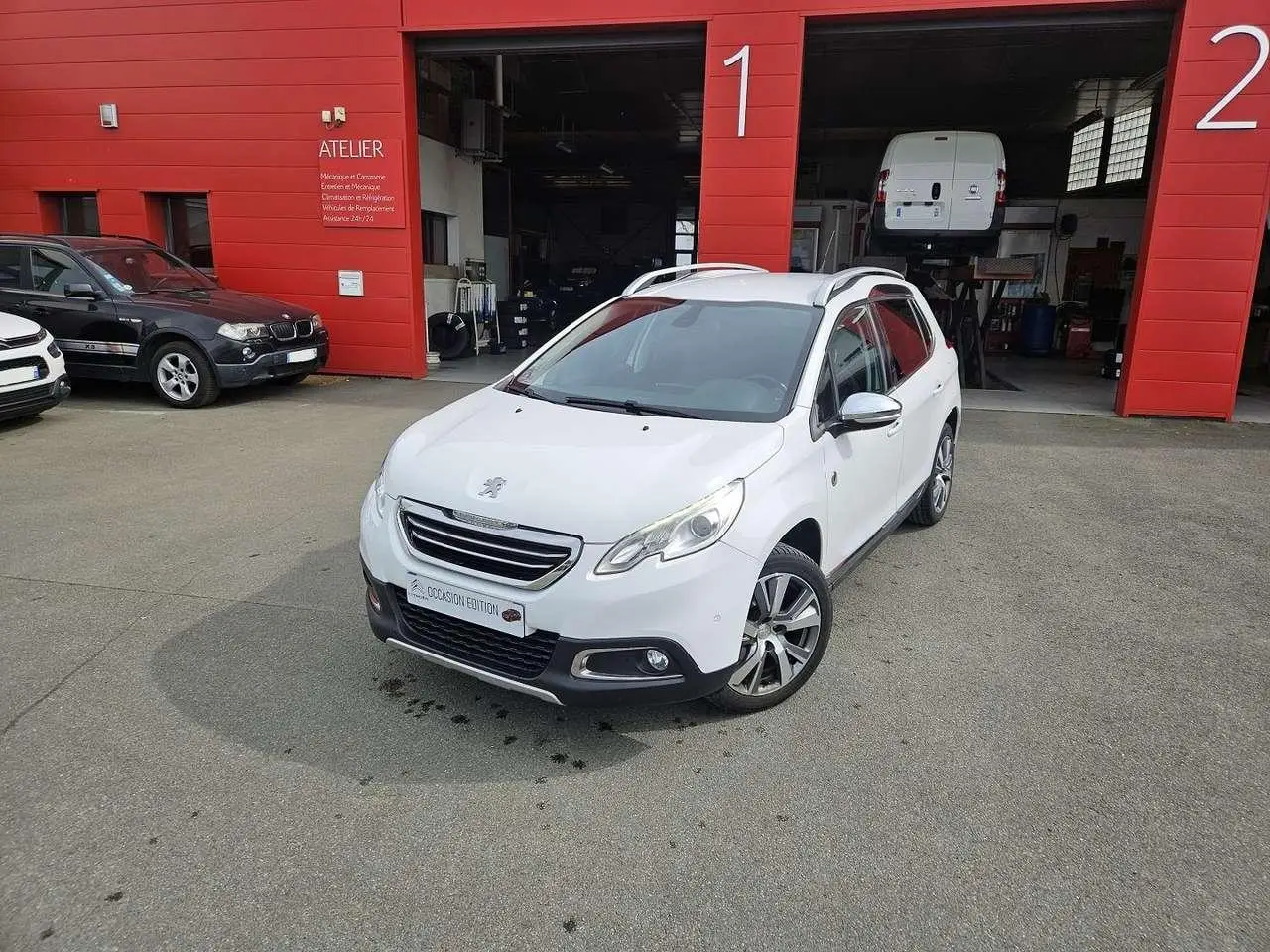 Photo 1 : Peugeot 2008 2015 Petrol