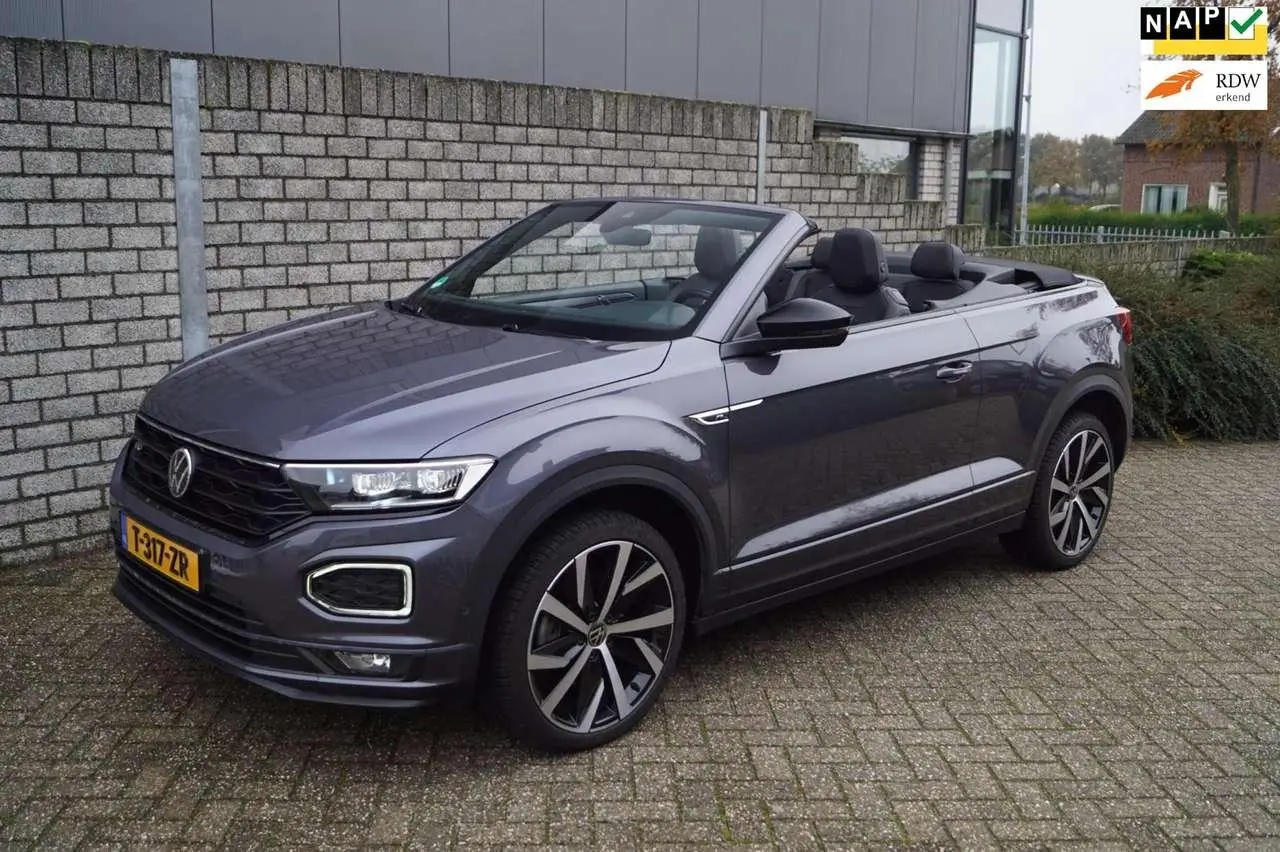 Photo 1 : Volkswagen T-roc 2021 Petrol