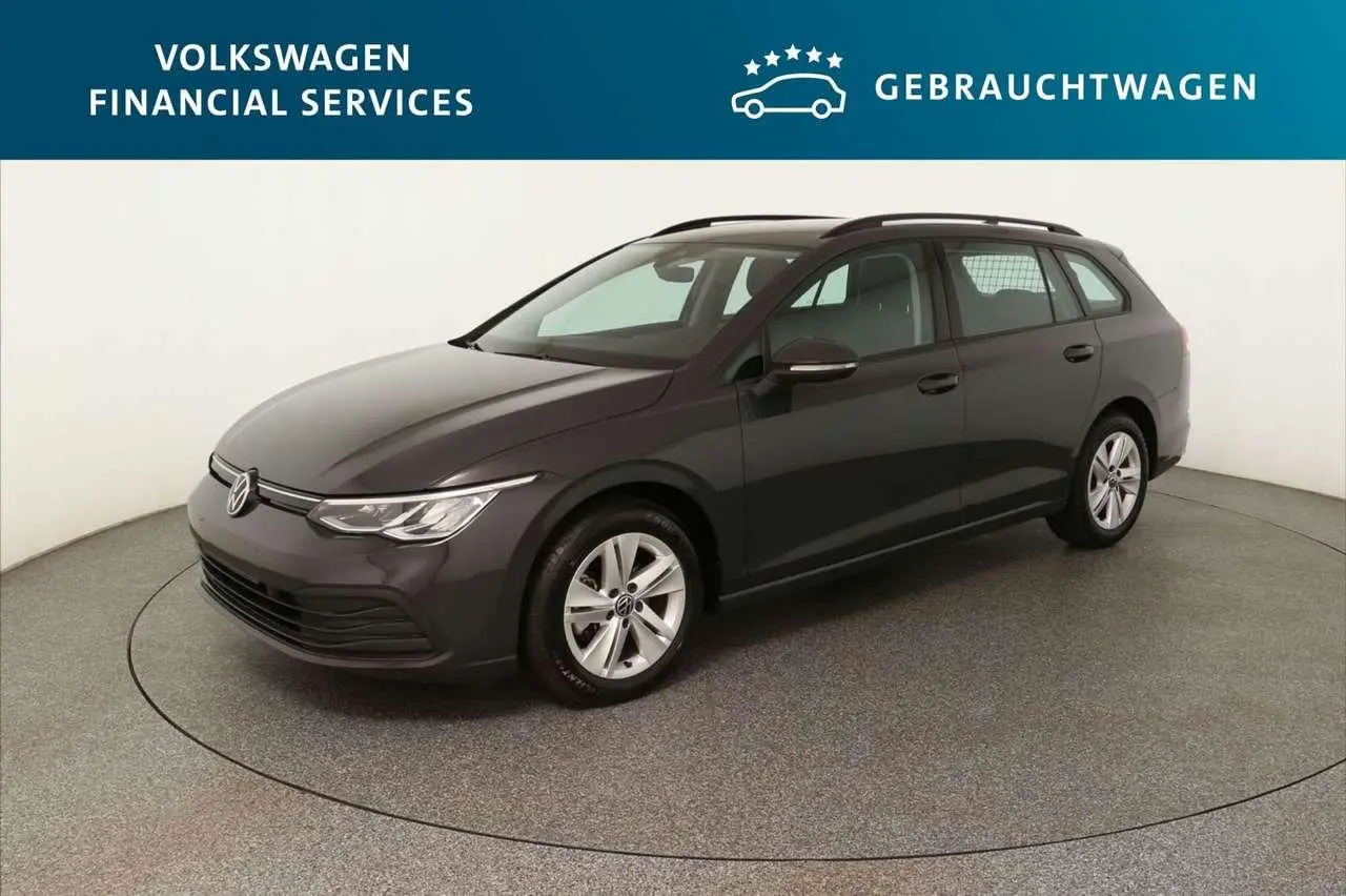 Photo 1 : Volkswagen Golf 2021 Petrol