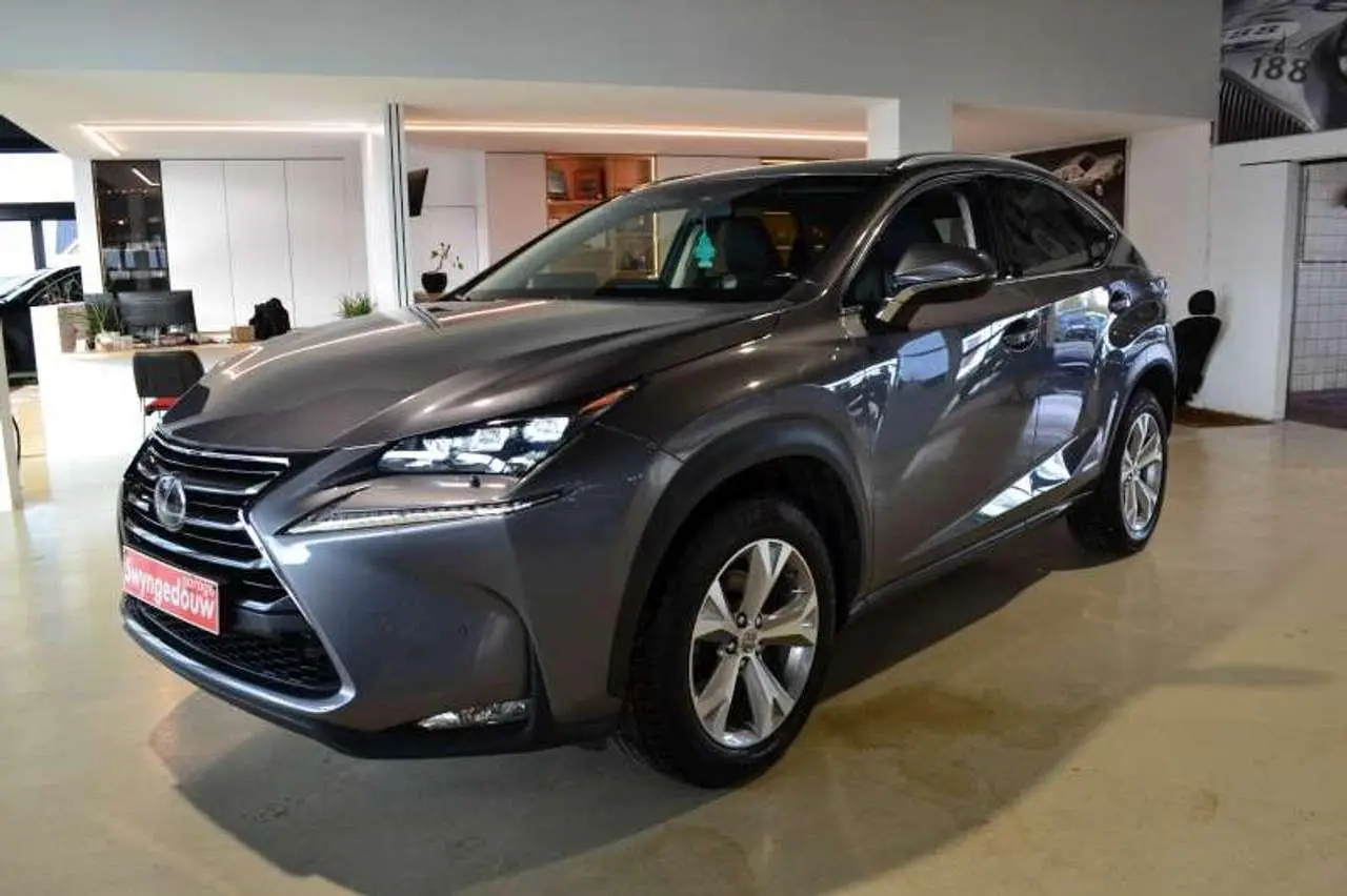 Photo 1 : Lexus Nx 2018 Hybrid