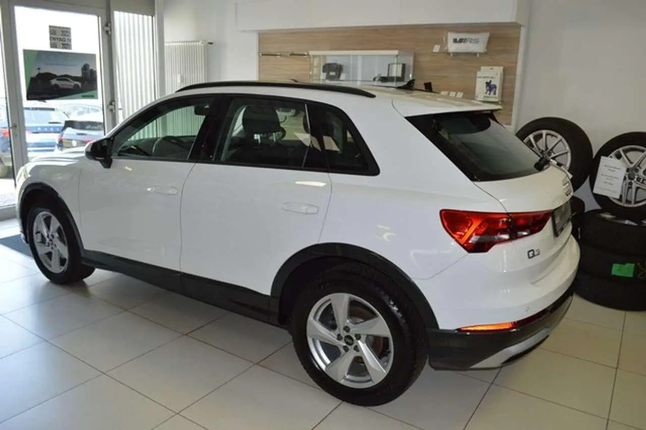 Photo 1 : Audi Q3 2021 Diesel