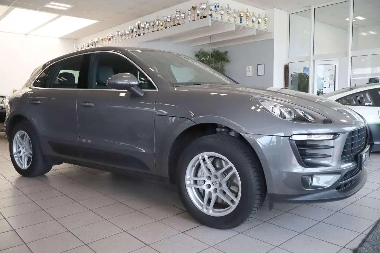 Photo 1 : Porsche Macan 2015 Diesel