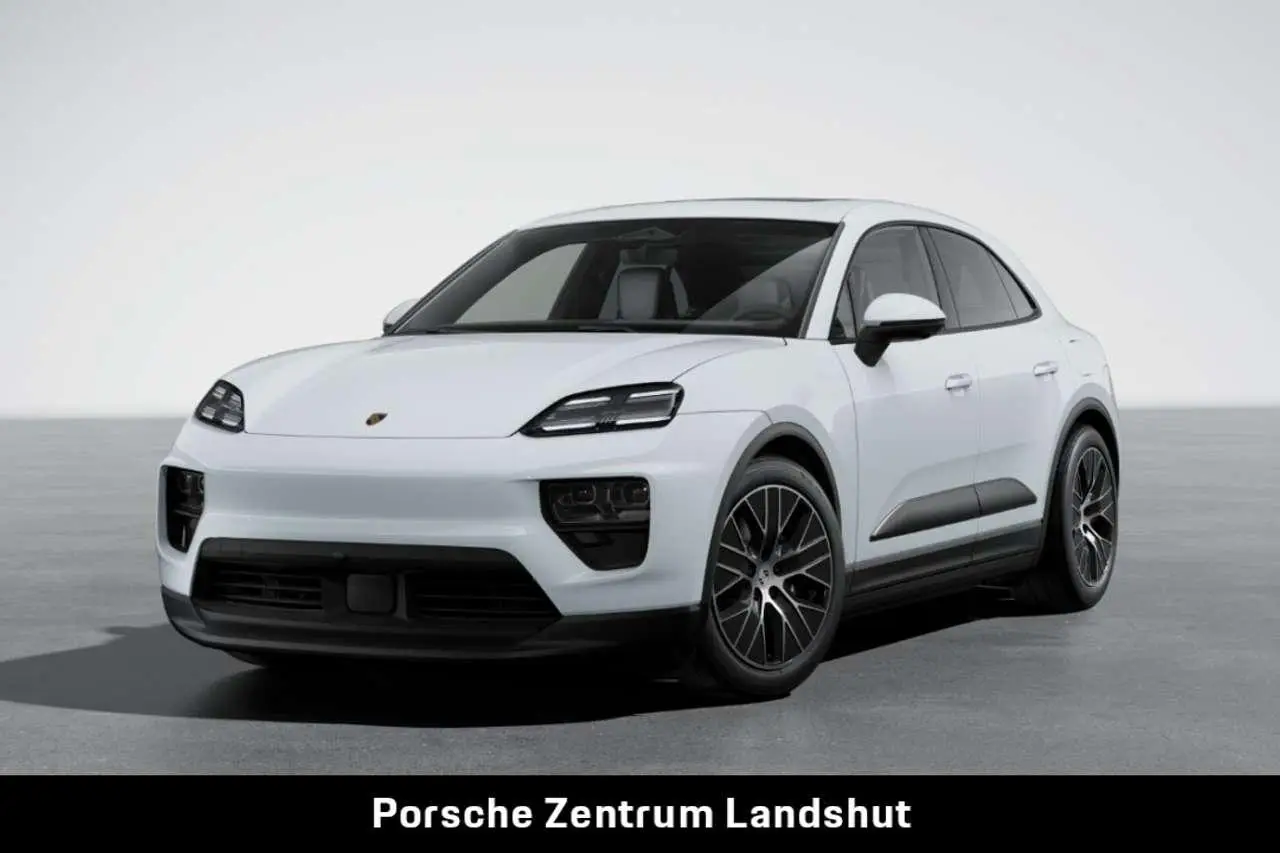 Photo 1 : Porsche Macan 2024 Electric