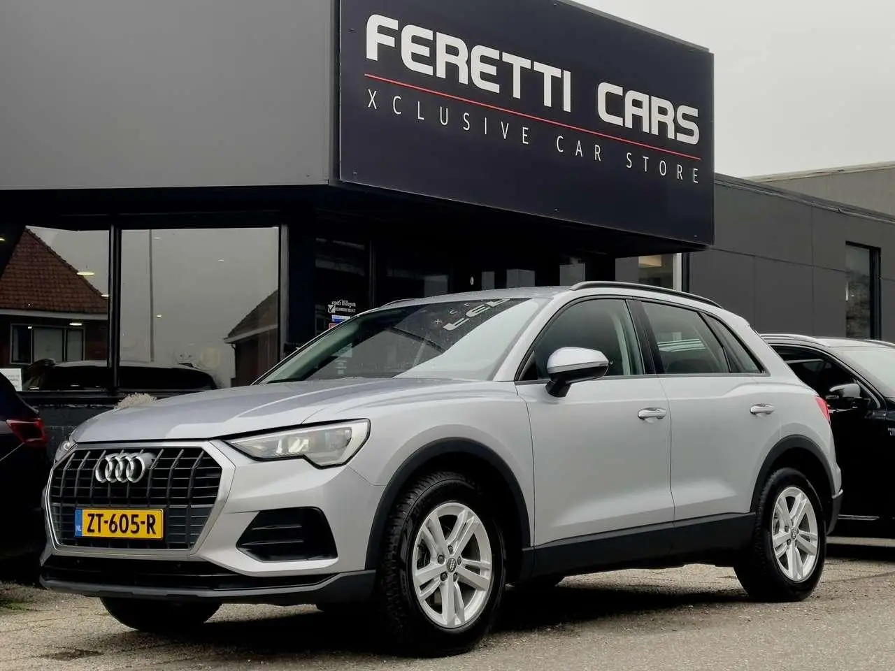 Photo 1 : Audi Q3 2019 Essence