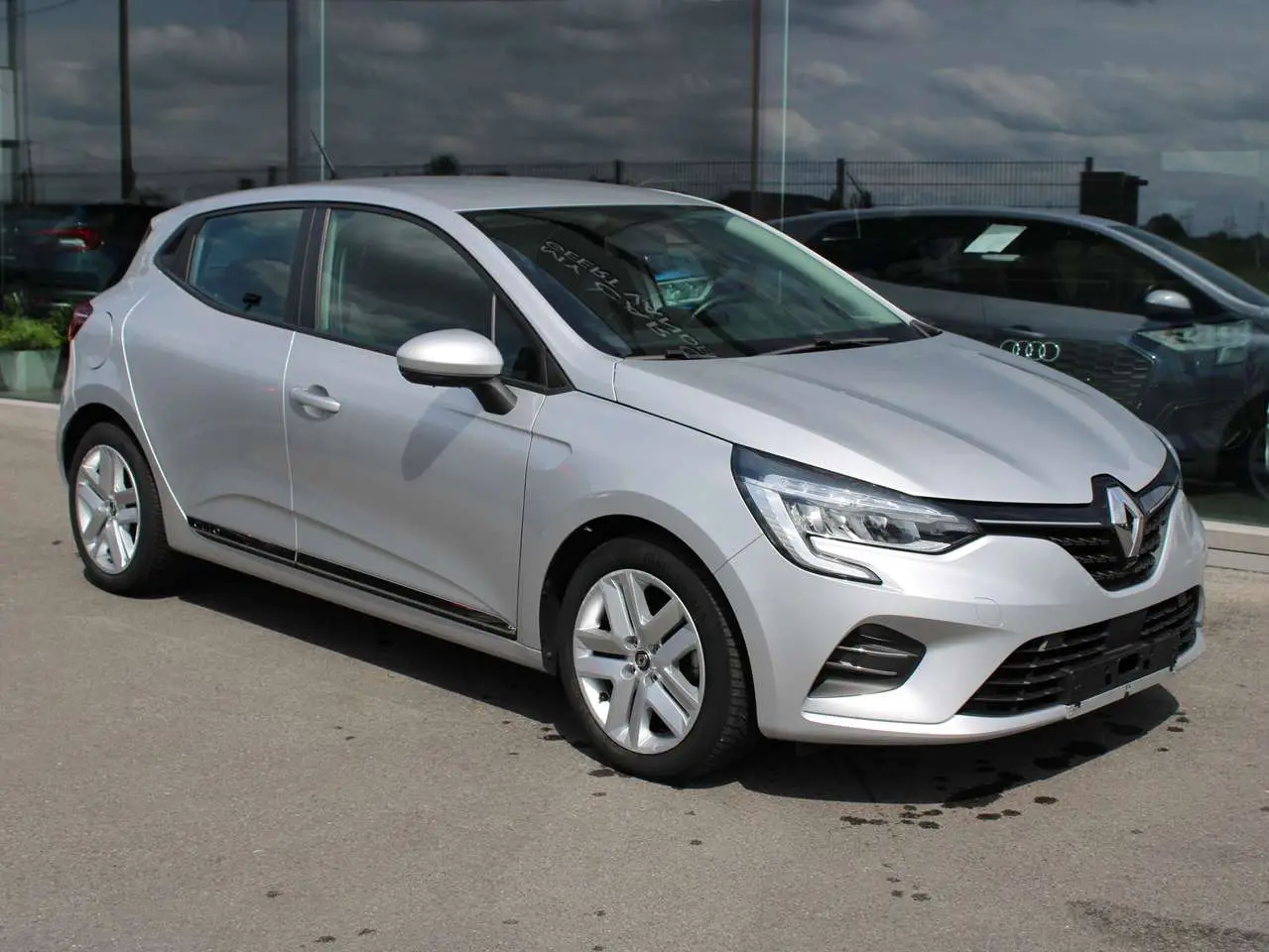 Photo 1 : Renault Clio 2020 Essence