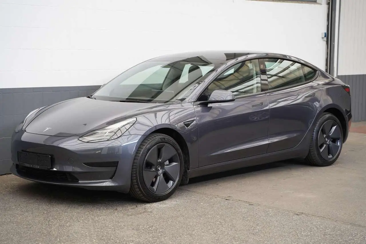 Photo 1 : Tesla Model 3 2021 Electric