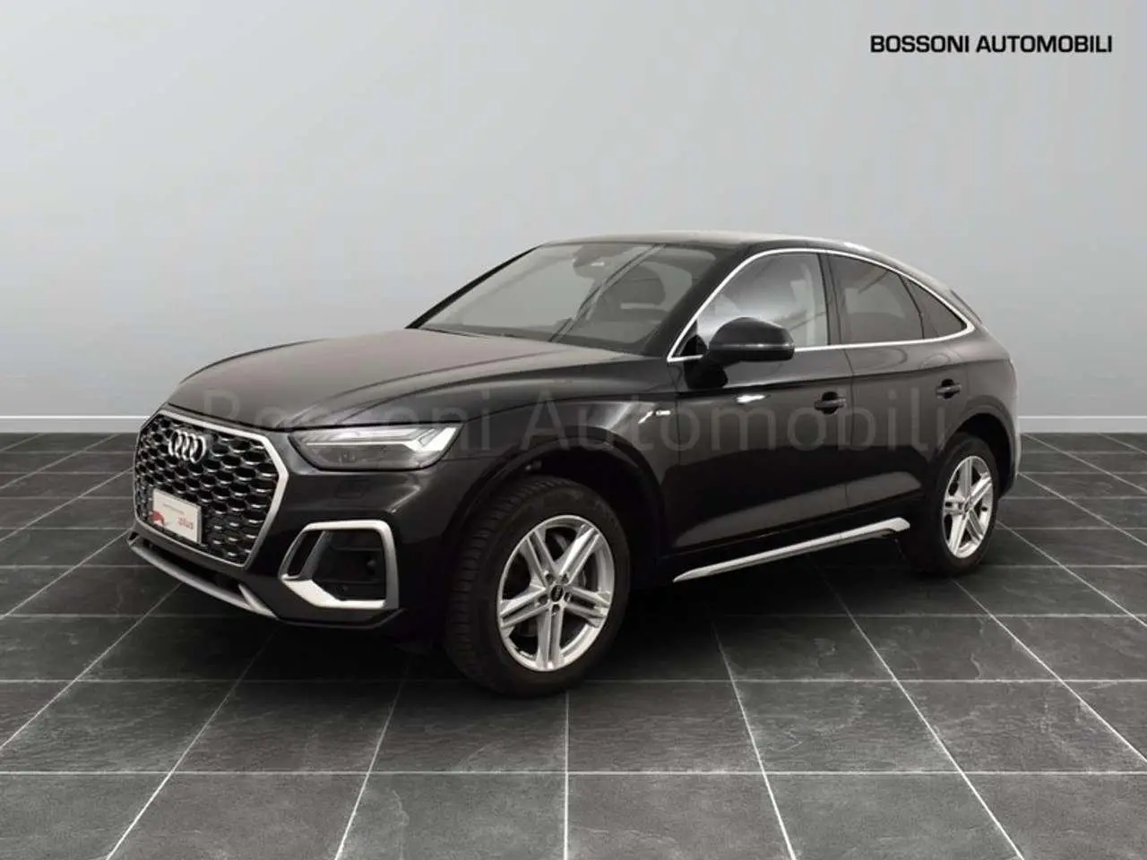 Photo 1 : Audi Q5 2021 Hybrid