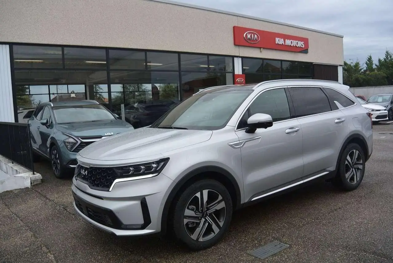 Photo 1 : Kia Sorento 2023 Hybride