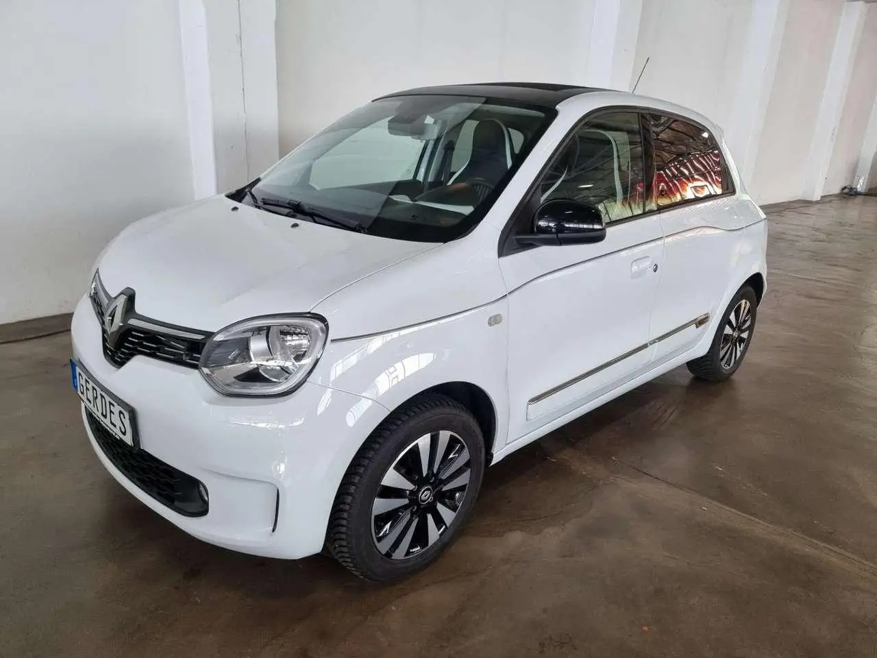 Photo 1 : Renault Twingo 2023 Électrique