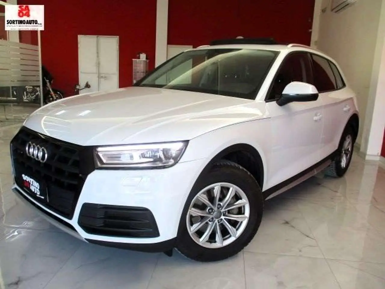 Photo 1 : Audi Q5 2018 Diesel