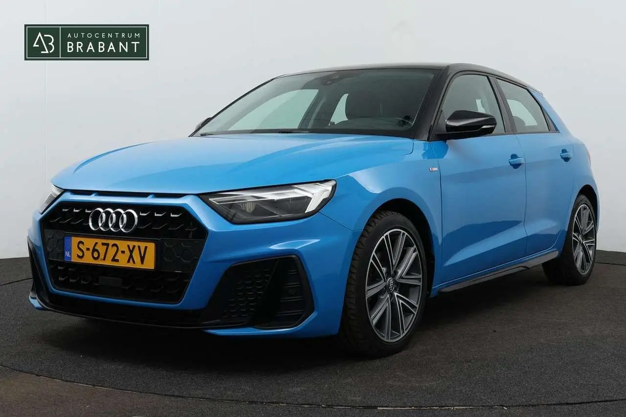 Photo 1 : Audi A1 2019 Essence