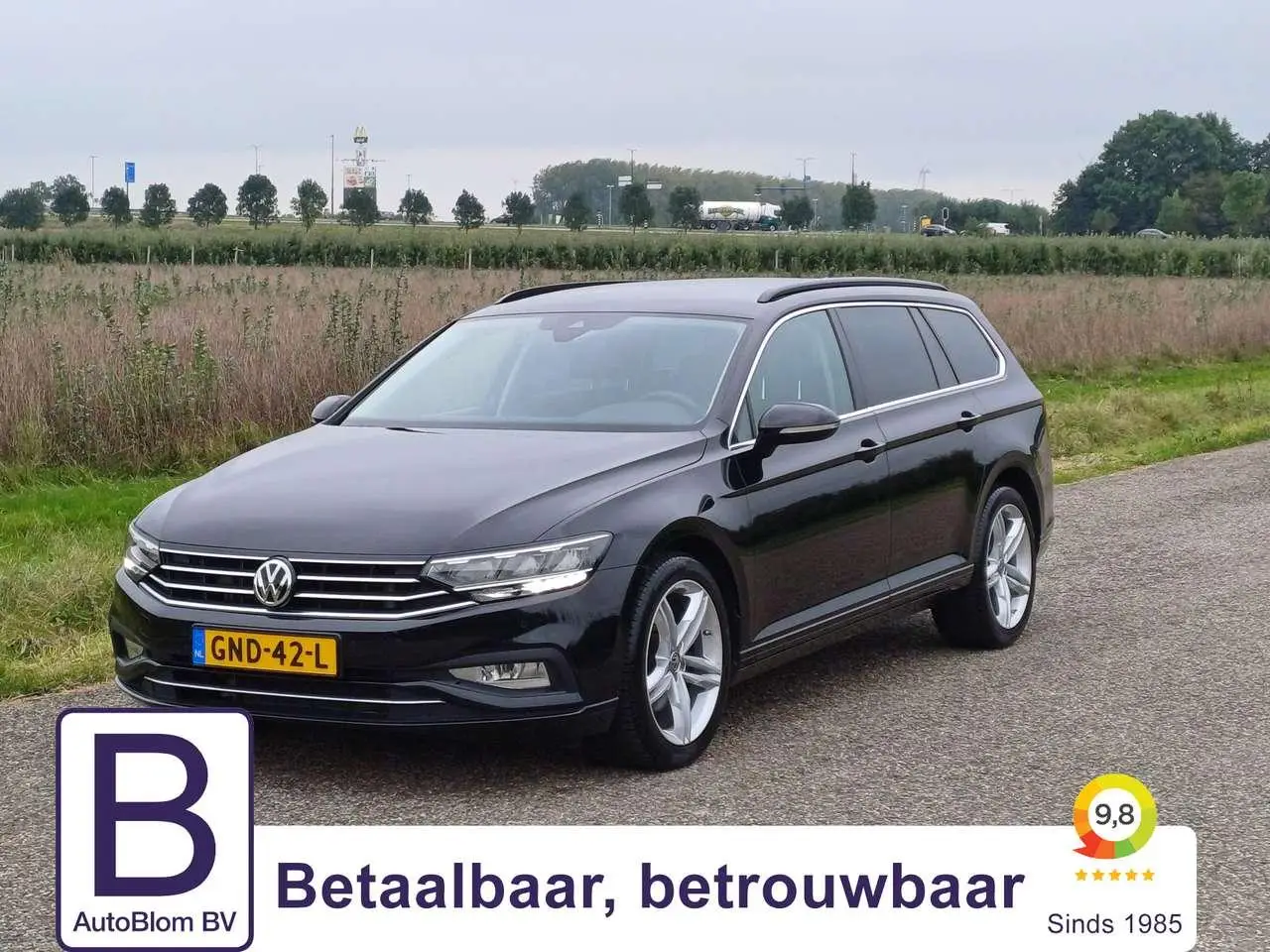 Photo 1 : Volkswagen Passat 2019 Petrol