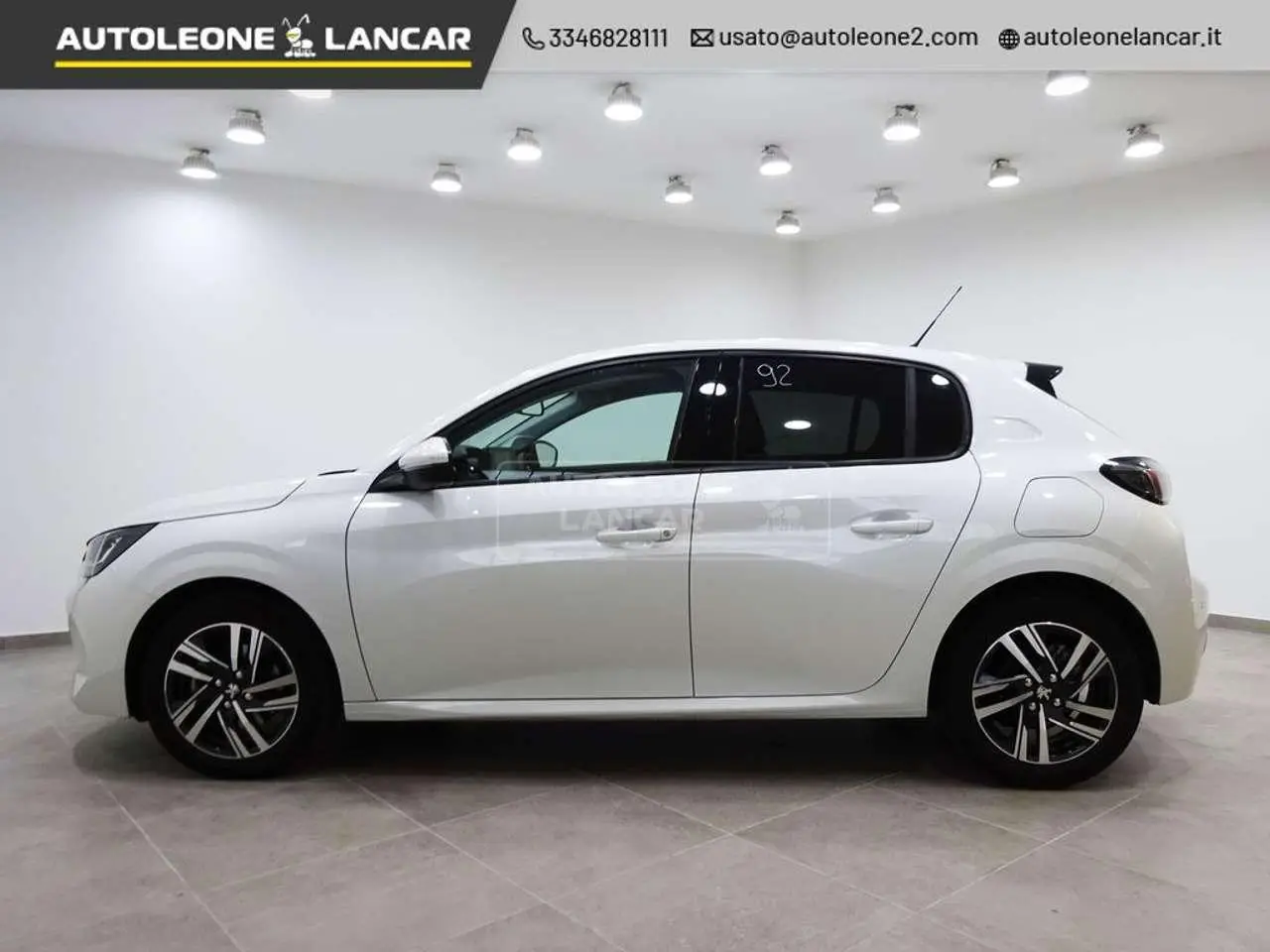 Photo 1 : Peugeot 208 2021 Diesel