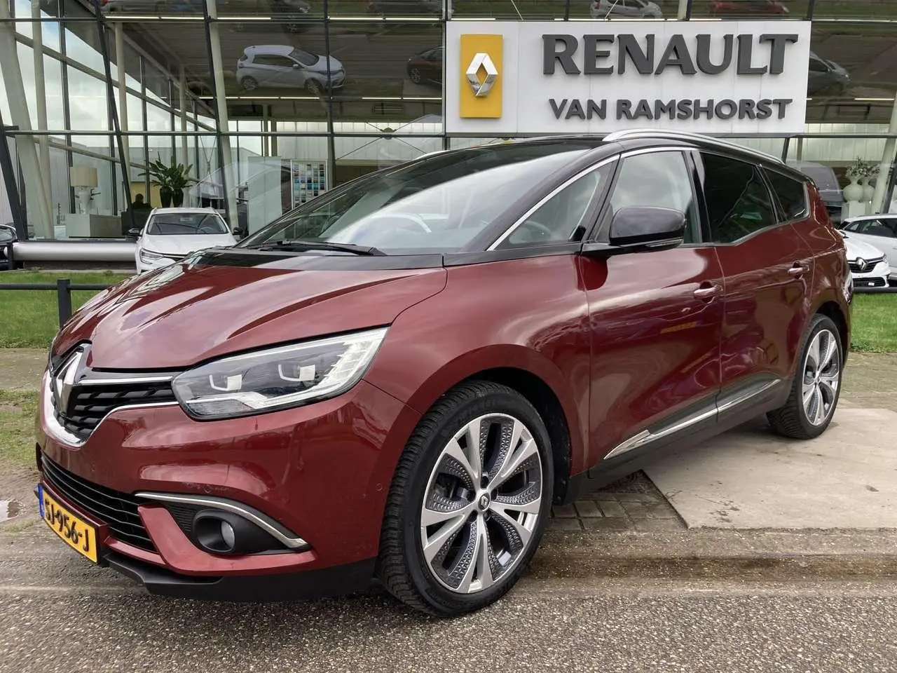 Photo 1 : Renault Grand Scenic 2018 Essence