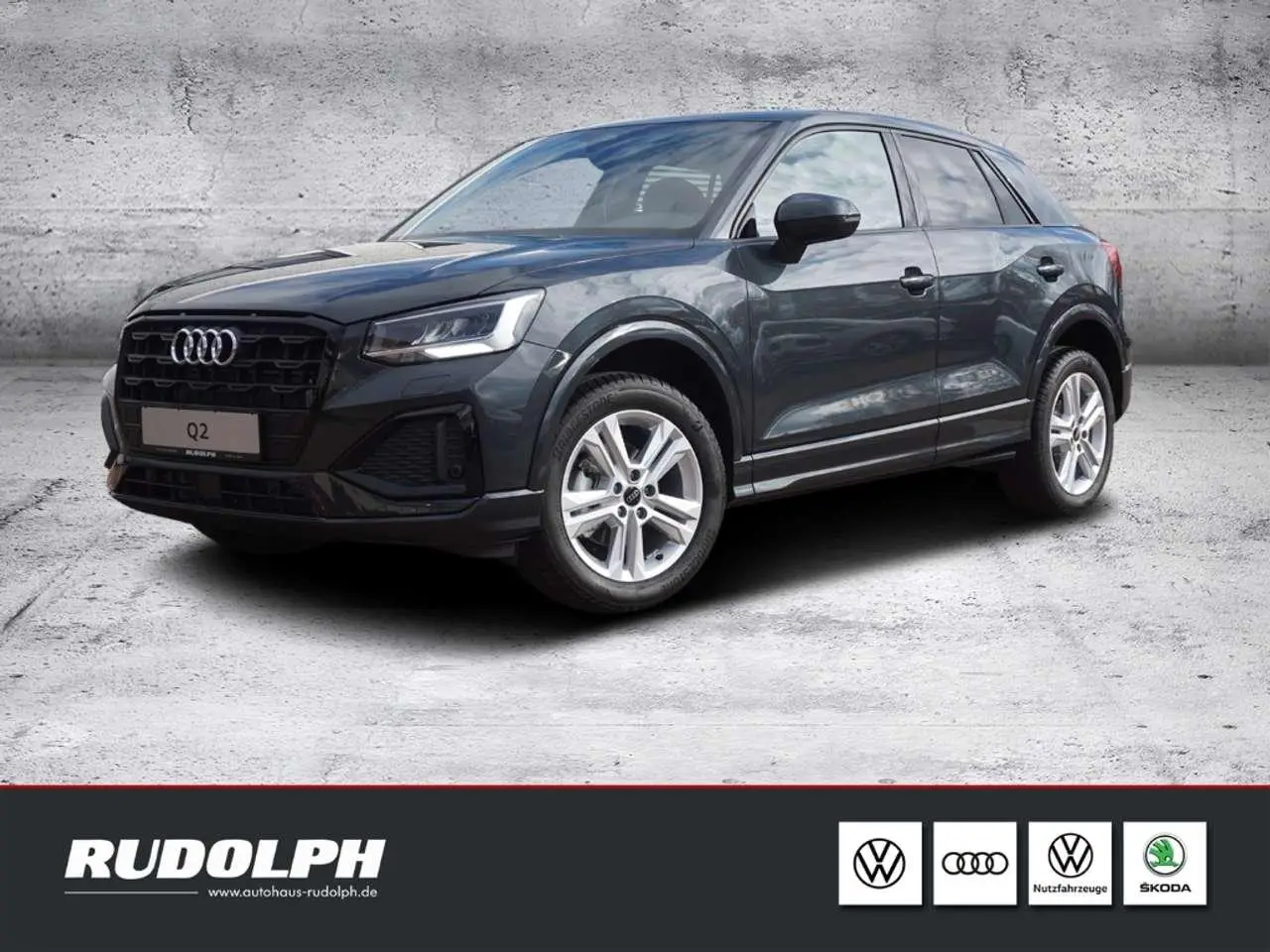 Photo 1 : Audi Q2 2024 Petrol