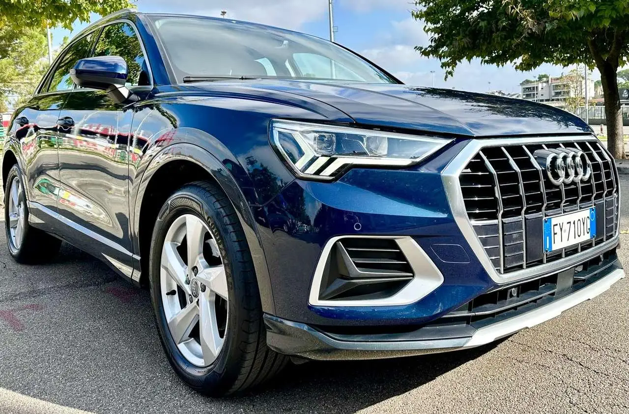 Photo 1 : Audi Q3 2019 Diesel