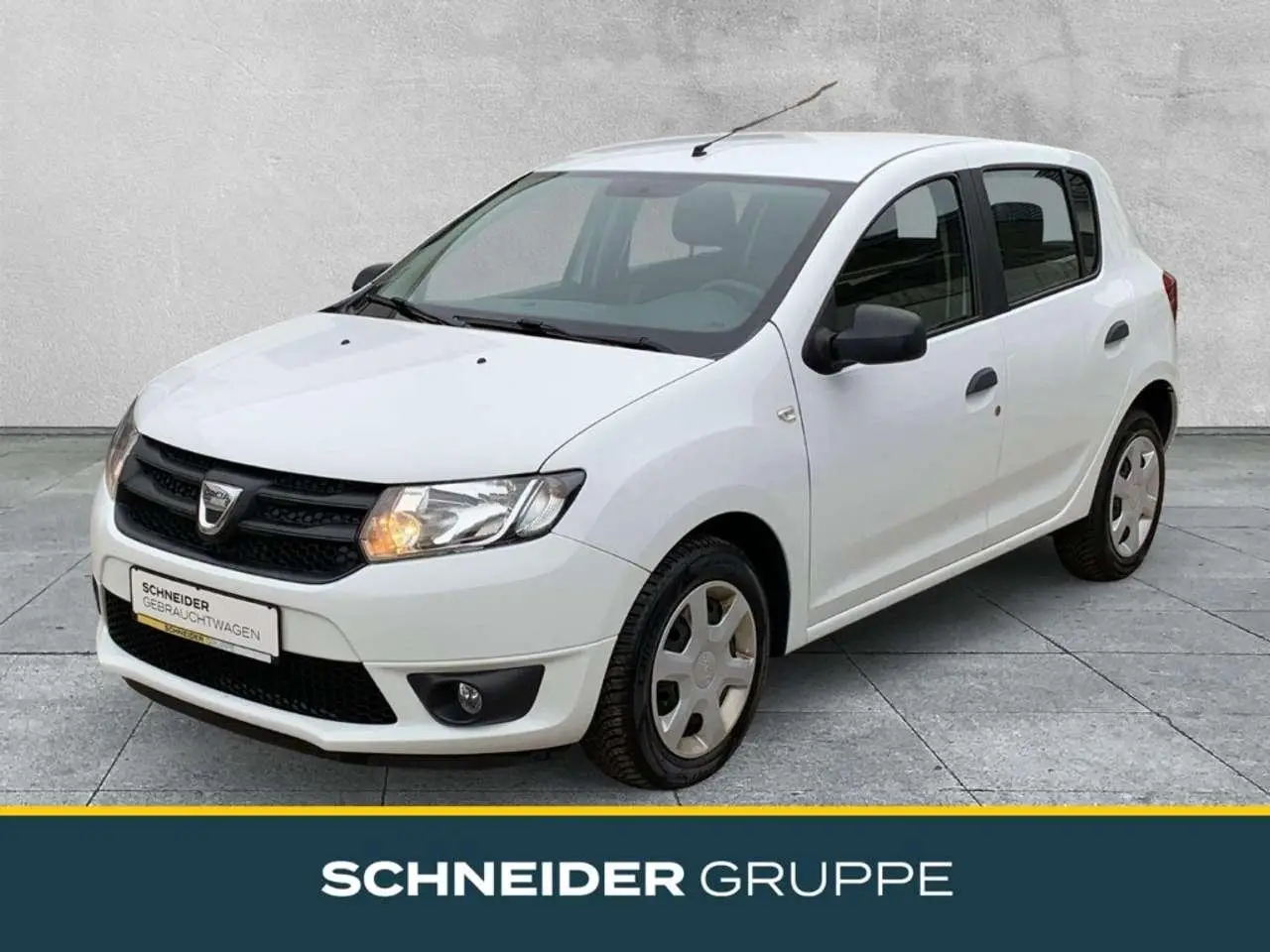 Photo 1 : Dacia Sandero 2016 Petrol